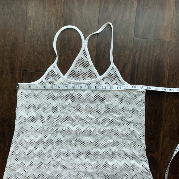 PINK VICTORIA'S SECRET Cover-up Racerback in White. Size S. - Picture 5 of 5